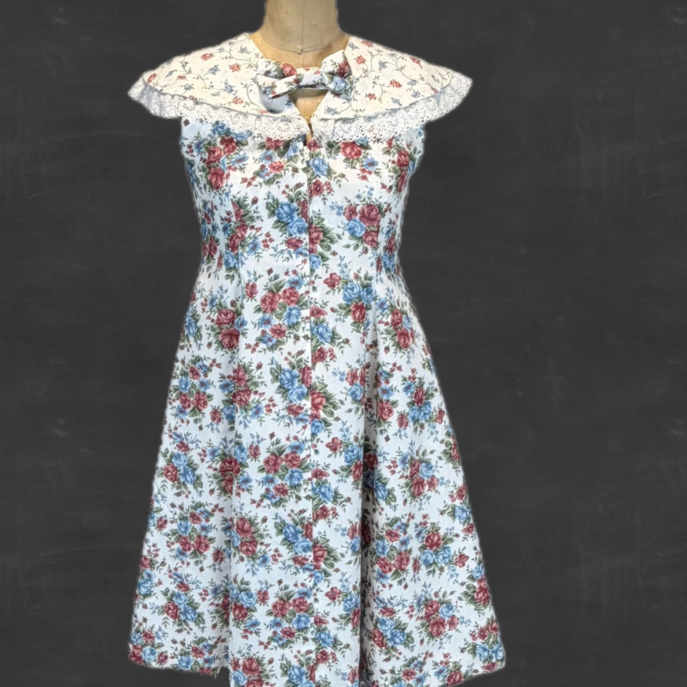 VINTAGE cottage floral garden party dress lace sailor collar bow tie‎ neck midi